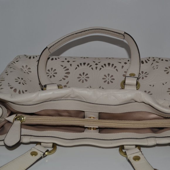 Coach Satchel - Picture 2 of 7